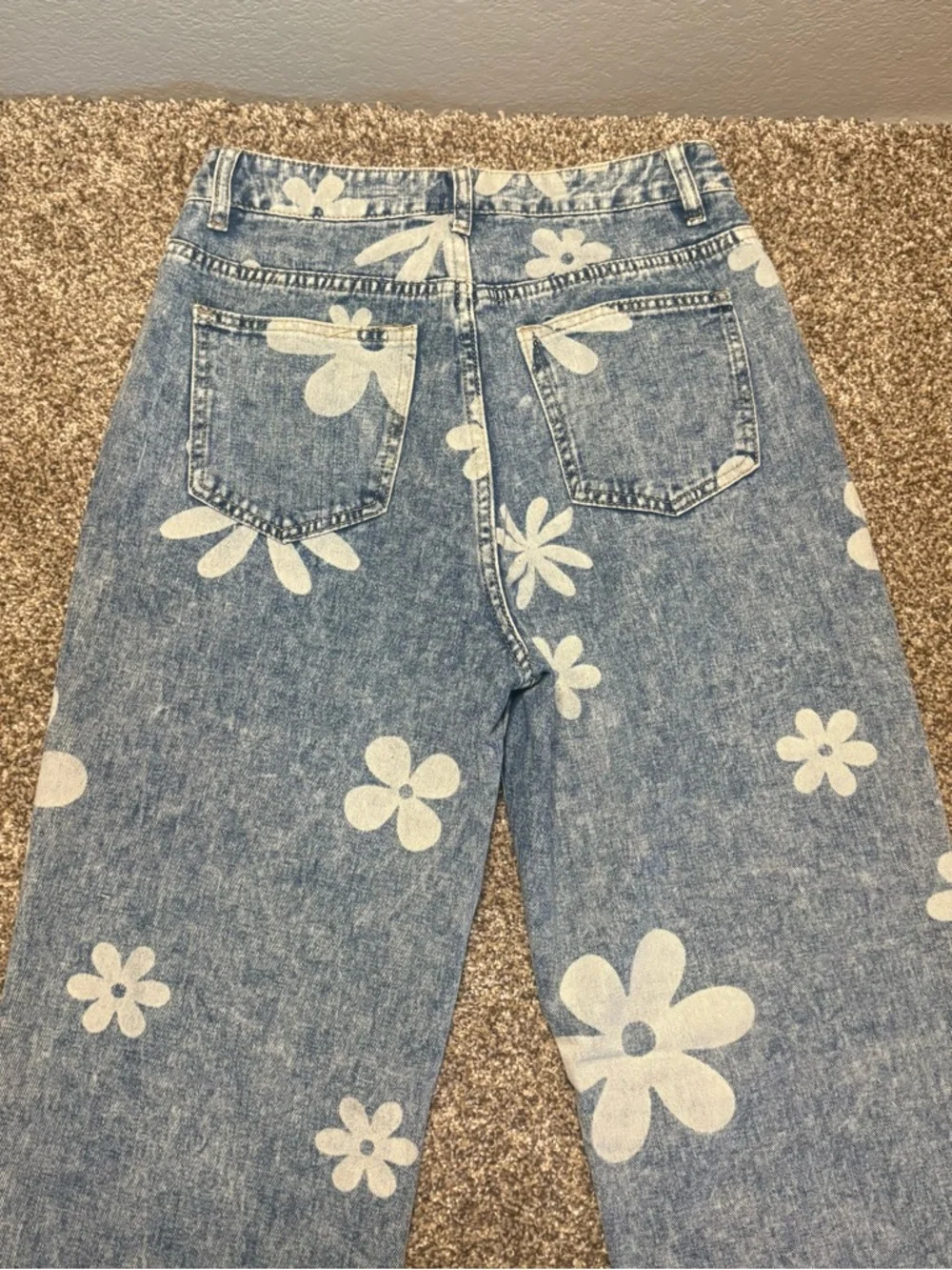 SHEIN Light Blue Floral Straight Leg Jeans - Picture 12 of 12